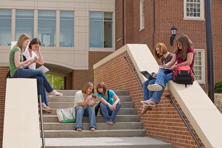 higher ed school social media reach students 